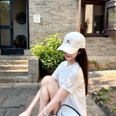 폴앤샤크는 이탈리아 럭셔리 캐