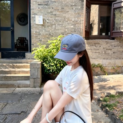 폴앤샤크는 이탈리아 고급 캐주