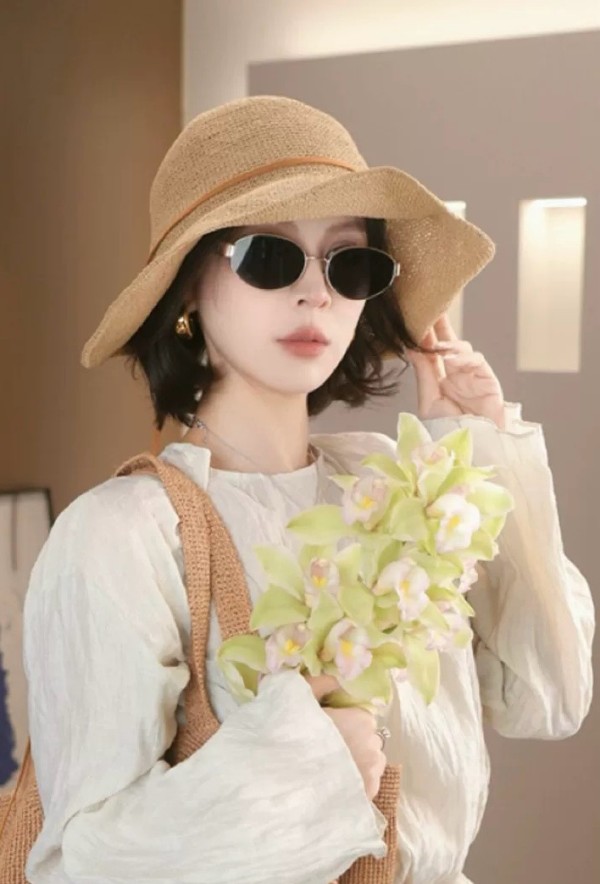 롤업 밀짚 크로셰 버킷햇