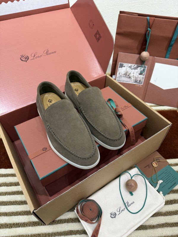 Loro Piana 남성 로퍼