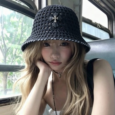 십자가 밀짚 버킷햇