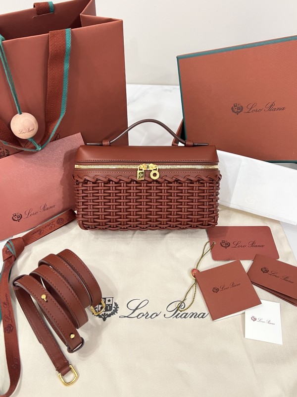 Loro Piana L19